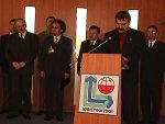 Wojewoda Świętokrzyski uczestniczył w uroczystości otwarcia VII Międzynarodowych Targów Logistycznych "Logistyka 2001", które rozpoczęły się w Centrum Targowym Kielce