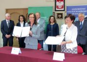 Podpisanie umowy o współpracy między ZUS i UJK. 