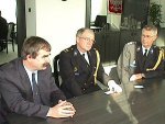 Wojewoda Świętokrzyski spotkał się z delegacją holenderskich policjantów (zastępca komendanta w Altmaar oraz oficer ds. kontaktów z samorządami), przebywających w Kielcach na zaproszenie Komendy Wojewódzkiej Policji
