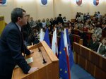 Włodzimierz Wójcik - Wojewoda Świętokrzyski zainaugurował działalność Świętokrzyskiego Forum Szkolnych Klubów Europejskich