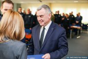 Wyróżnienia dla policjantów (fot. dzięki uprzejmości Zespołu Prasowego KWP w Kielcach). 