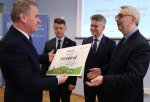 Miliony dla młodszych i starszych