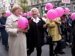 Ponad 100 osób przeszło ulicami Kielc w Marszu Życia i Nadziei, zorganizowanym z okazji Miesiąca Walki z Rakiem Piersi