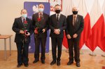 Za troskę o pamięć