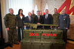3 000 egzemplarz Pioruna