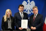 Pieniądze na samorządowe drogi